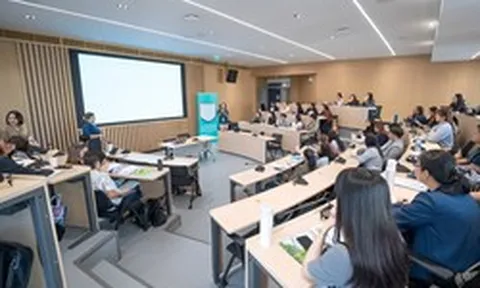 Cambridge xác nhận lộ đề thi Toán quốc tế ở nhiều nước, trong đó có Việt Nam: Hủy kết quả, toàn bộ thí sinh phải thi lại