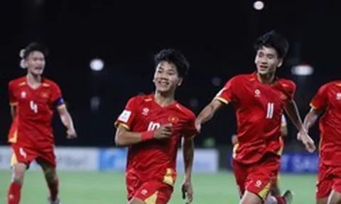 U17 Việt Nam dự World Cup và dấu ấn thầm lặng của bầu Hiển