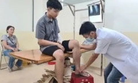 Người mẹ viết thư cảm ơn sau khi con trai thoát chết nhờ báo động đỏ liên viện