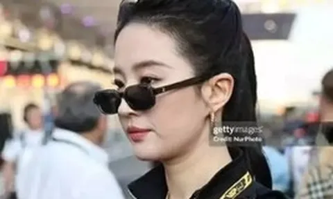 Lưu Diệc Phi hết đường nhận giải thưởng