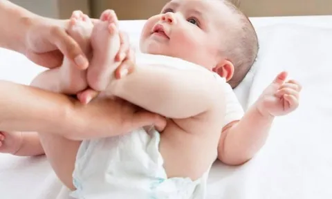 Hăm tã ở trẻ: Chăm sóc đúng từ những thói quen nhỏ