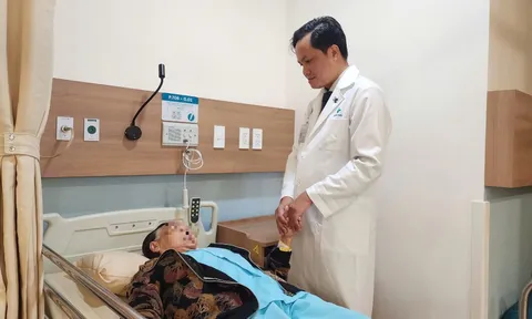 Cắt tách dưới niêm mạc qua nội soi (ESD) – Giải pháp loại bỏ khối u ống tiêu hóa an toàn, không cần phẫu thuật