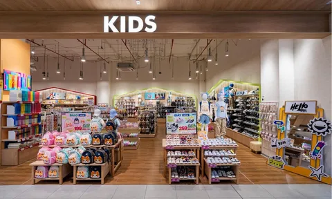 Rộn ràng không gian mua sắm - giải trí “3 thế hệ” tại AEON Hải Dương dịp khai trương