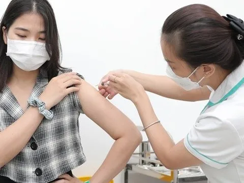 Ai sẽ được tiêm chủng miễn phí theo luật mới?