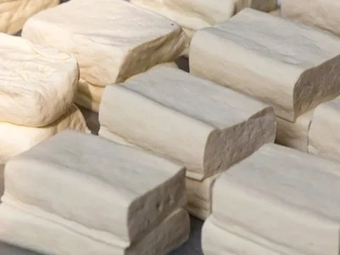 4 dấu hiệu đậu phụ "có vấn đề", rẻ mấy cũng KHÔNG MUA