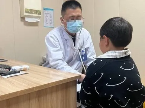 KỲ LẠ bé 8 tuổi phát hiện ung thư phổi khi khám định kỳ, NHƯNG bác sĩ nói: "Không đáng lo!"