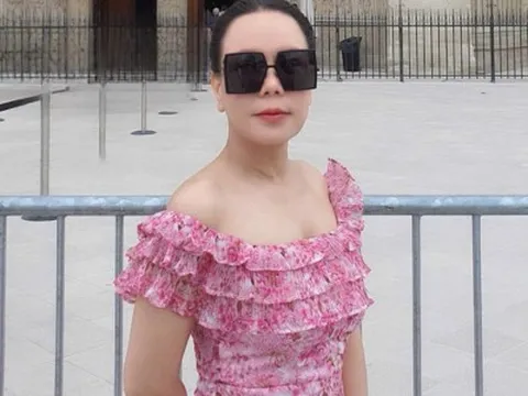 Nữ diễn viên Việt thưởng Tết cho 200 nhân viên, có người nhận hơn 700 triệu đồng