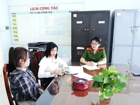Đến ngân hàng BIDV rút 132 triệu đồng tiền mặt, người phụ nữ bất ngờ nhận thêm 100 triệu đồng: Công an lập tức vào cuộc xác minh