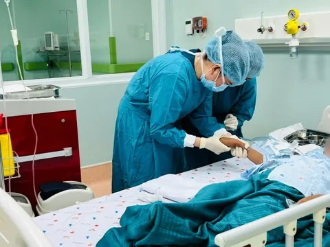 Bệnh viện Nhi đồng 1 lần đầu ghép tế bào gốc tạo máu cho bệnh nhi suy tủy