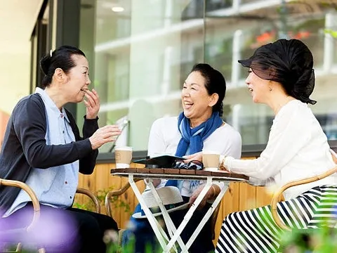 Sống đủ lâu mới hiểu: 3 điều giữ kín mới là khôn ngoan, càng nói ra càng rước họa