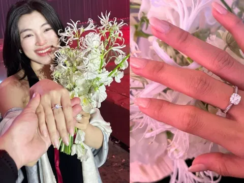 "Nàng thơ" Vbiz được cầu hôn