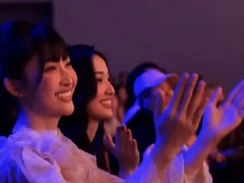 Sốc visual cặp song trùng đẹp nhất showbiz Việt, 3 giây góc nghiêng quét sạch cam thường