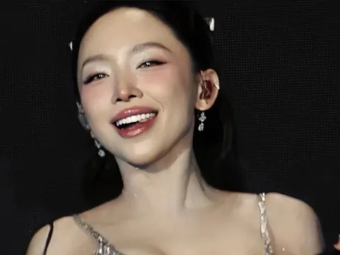 Ca sĩ Việt nào cận kề ngưỡng cát-xê một tỷ đồng/show