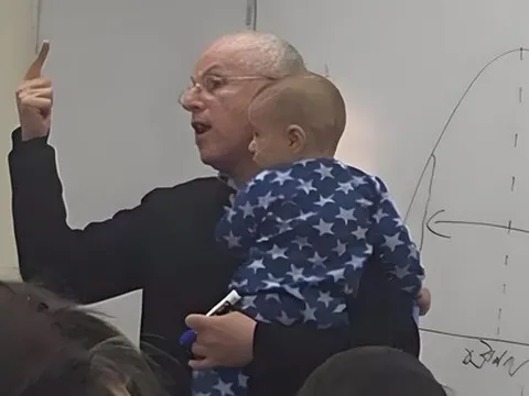 11 năm trôi qua nhìn lại vẫn thấy bức ảnh này quá đẹp