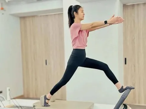 Vóc dáng tuổi 50 nhưng khiến gái 20 cũng phải tị của Lâm Tâm Như