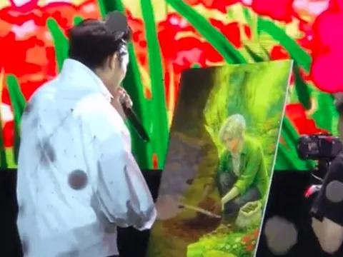 Nam ca sĩ có bài hát được chọn diễn ở Đại lễ quốc gia: Bỏ xem thần tượng vì 300 nghìn đồng, nay là “tương lai” Vbiz