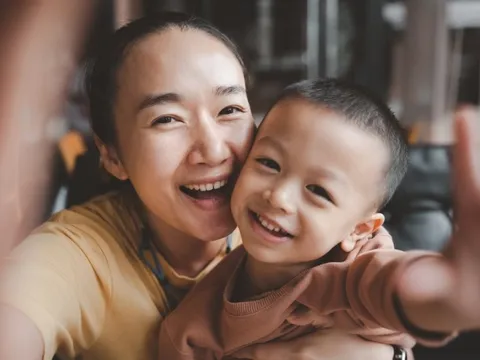 Những gia đình nuôi dạy con trai tốt, cơ bản đều làm được 6 điều này - biết càng sớm, con càng có tương lai tốt đẹp