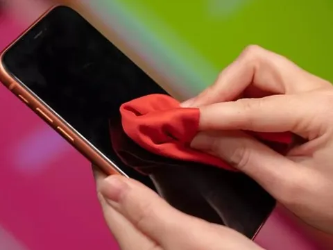 90% người Việt chưa biết cách vệ sinh đồ công nghệ đón Tết sao cho chuẩn