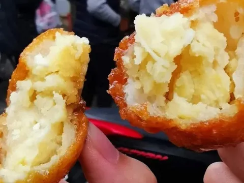 Ngày càng nhiều nữ giới còn trẻ đã mắc ung thư vú, bác sĩ nói thẳng: 5 món này phải ĂN ÍT LẠI!