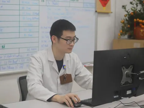 Tết trong phòng cấp cứu: Bữa cơm giao thừa vội vàng và những ca nguy kịch thâu đêm