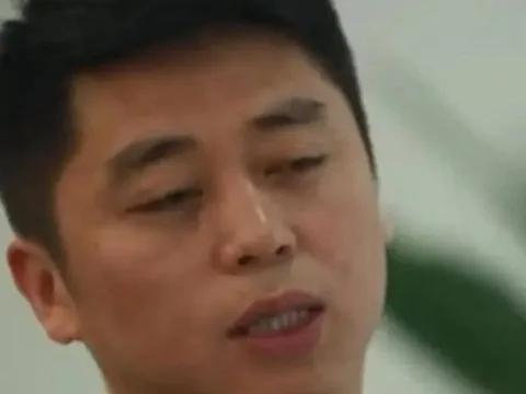 Sáng gửi tiết kiệm 2,4 tỷ đồng, đến trưa khách nhận thông báo bị trừ 751 triệu liền báo ngân hàng, đến chiều tài khoản còn 70.000 đồng