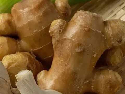 “Thuốc kháng viêm” ngay trong căn bếp mọi nhà: Bác sĩ tiết lộ 9 loại gia vị có công dụng bất ngờ