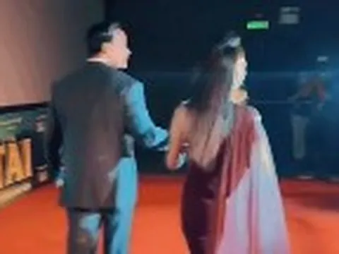 Cặp sao Vbiz cứ Tết là bị bắt gặp dắt nhau về quê ra mắt gia đình nhưng mãi không chịu công khai