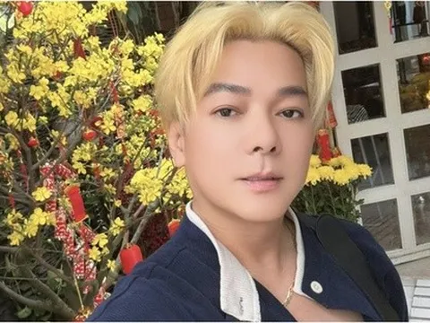 Ca sĩ Vũ Hà nhập viện cấp cứu đúng vào ngày sinh nhật mùng 5 Tết