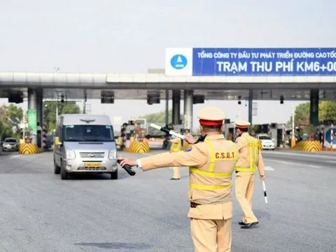 Cục CSGT phát thông báo quan trọng liên quan đến việc dừng phương tiện để kiểm soát trên cao tốc