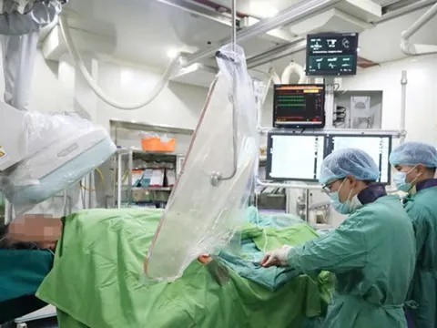 Liên tiếp cấp cứu bệnh nhân nhồi máu cơ tim dịp Tết, cao điểm 5 ca/ngày