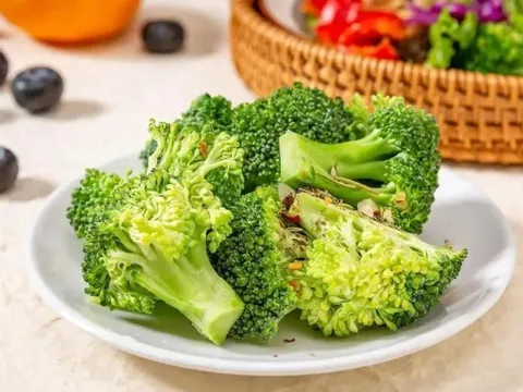 Nhờ lời cảnh báo của lão nông giàu kinh nghiệm, tôi sẽ không bao giờ mua loại bông cải xanh này nữa!