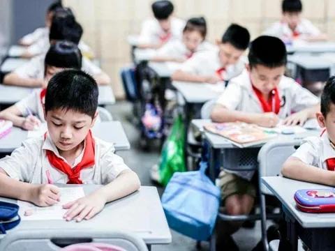 Vì sao học sinh đứng nhất lớp thường không phải người “thành đạt” nhất? “Hiệu ứng hạng 10” sẽ cho bạn câu trả lời!