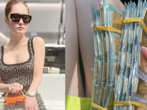 Nữ ca sĩ Vbiz chơi lớn mua 100 cây vàng ngày vía Thần Tài, nay biến mất đầy bí ẩn