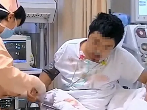 Chàng trai mới 20 tuổi đã phải chạy thận suốt phần đời còn lại, bác sĩ lắc đầu: 1 năm trước cơ thể đã kêu cứu nhưng đều bị bỏ qua