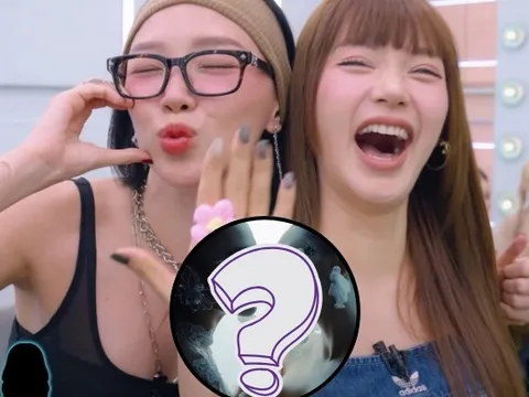 Ảnh nóng của Minh Hằng - Tóc Tiên