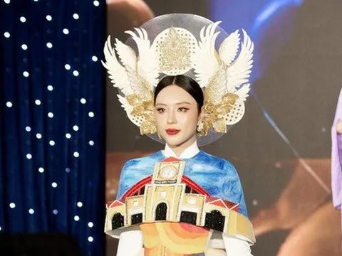 Hoa hậu Tô Diệp Hà biến hóa với áo dài, tự hào vì được làm một điều suốt 2 năm liên tiếp