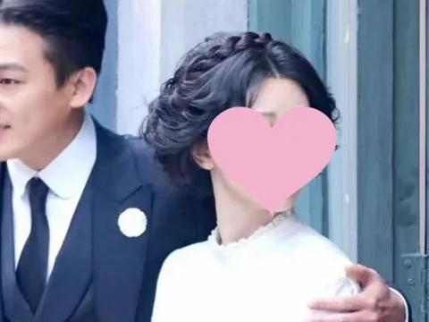 Cô dâu đang gây tranh cãi khắp MXH: Nhan sắc như bức họa cổ điển nhưng không giống mới 14 tuổi