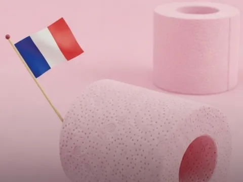 Tại sao giấy vệ sinh ở Pháp lại có màu hồng?