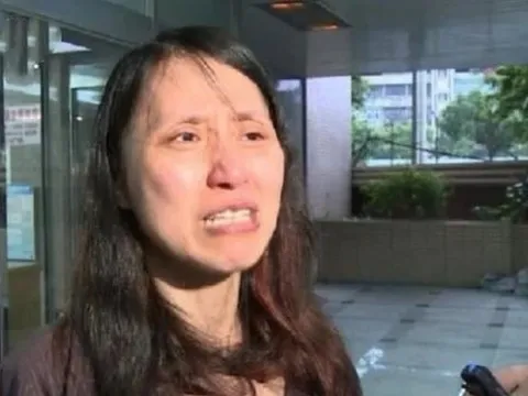 Người đàn ông vay tín dụng hơn 759 triệu đồng rồi qua đời, vợ và 2 con bị ngân hàng kiện đòi nợ, tòa án tuyên bố: “Chỉ cần trả 189 triệu”