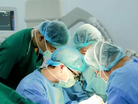 Gãy xương bàn tay sau khi tập boxing, cảnh báo chấn thương dễ bị bỏ qua