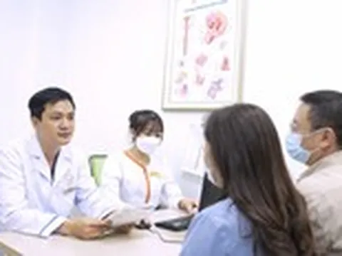 Sau 10 năm xa cách, cặp vợ chồng gặp trục trặc đời sống chăn gối vì áp lực tâm lý