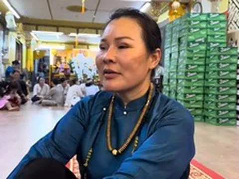 Vợ cố NSƯT Quý Bình từng nói gì khi được gọi là "đại gia giàu có" trước khi bị bắt?