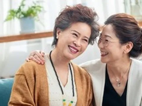 U60 mới nghỉ hưu, ai gặp cũng hỏi "lương hưu bao nhiêu", tôi đáp khéo léo khiến tuổi già yên bình, ai cũng quý mến