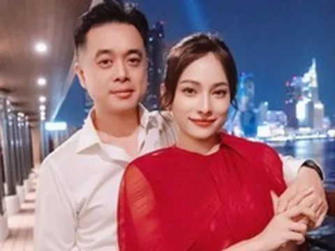 Chưa từng có trong tiền lệ Vbiz: Một cặp đôi 2 lần chào đón em bé song sinh!