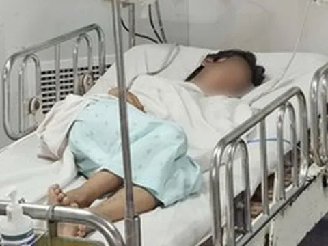 Cứu bé gái nhiễm não mô cầu nguy kịch sau khi tiếp xúc ca tử vong