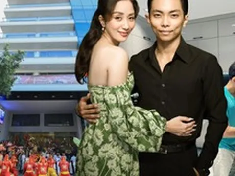 Nhà riêng trăm tỷ của Phan Hiển - Khánh Thi: Rộng 800m² nằm sát mặt đường lớn, oách đến nỗi ai đi ngang cũng ngoái nhìn