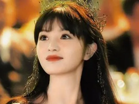 Lý do khiến nữ diễn viên xinh đẹp bị ngắt sóng khi đang livestream