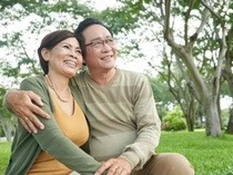 Về hưu, có trong tay 1 căn nhà, 1 mảnh đất và 1,2 tỷ tiền tiết kiệm nhưng vợ chồng vẫn tranh cãi về chuyện: Nên sống ở đâu?