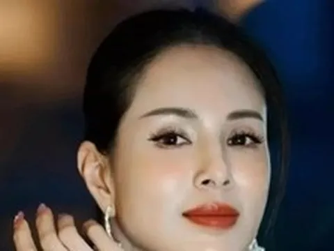 Số tiền nghệ sĩ nhận được khi bán hàng giả