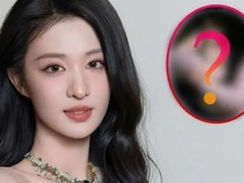 Bức ảnh đẹp phát sốc khiến Vương Sở Nhiên bị mắng "cô ta cũng chẳng khác gì Trương Lăng Hách"